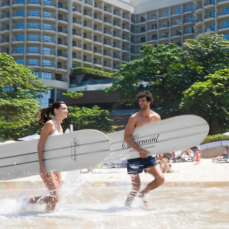 Fairmont Rio De Janeiro Copacabana Hotel Exterior photo Surfers at the Sheraton Grand