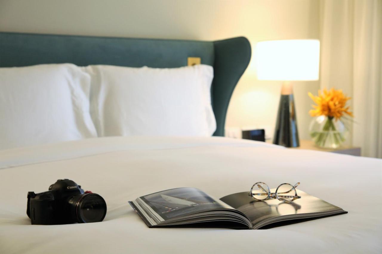 Fairmont Rio De Janeiro Copacabana Hotel Exterior photo A bed at the Hotel Commonwealth